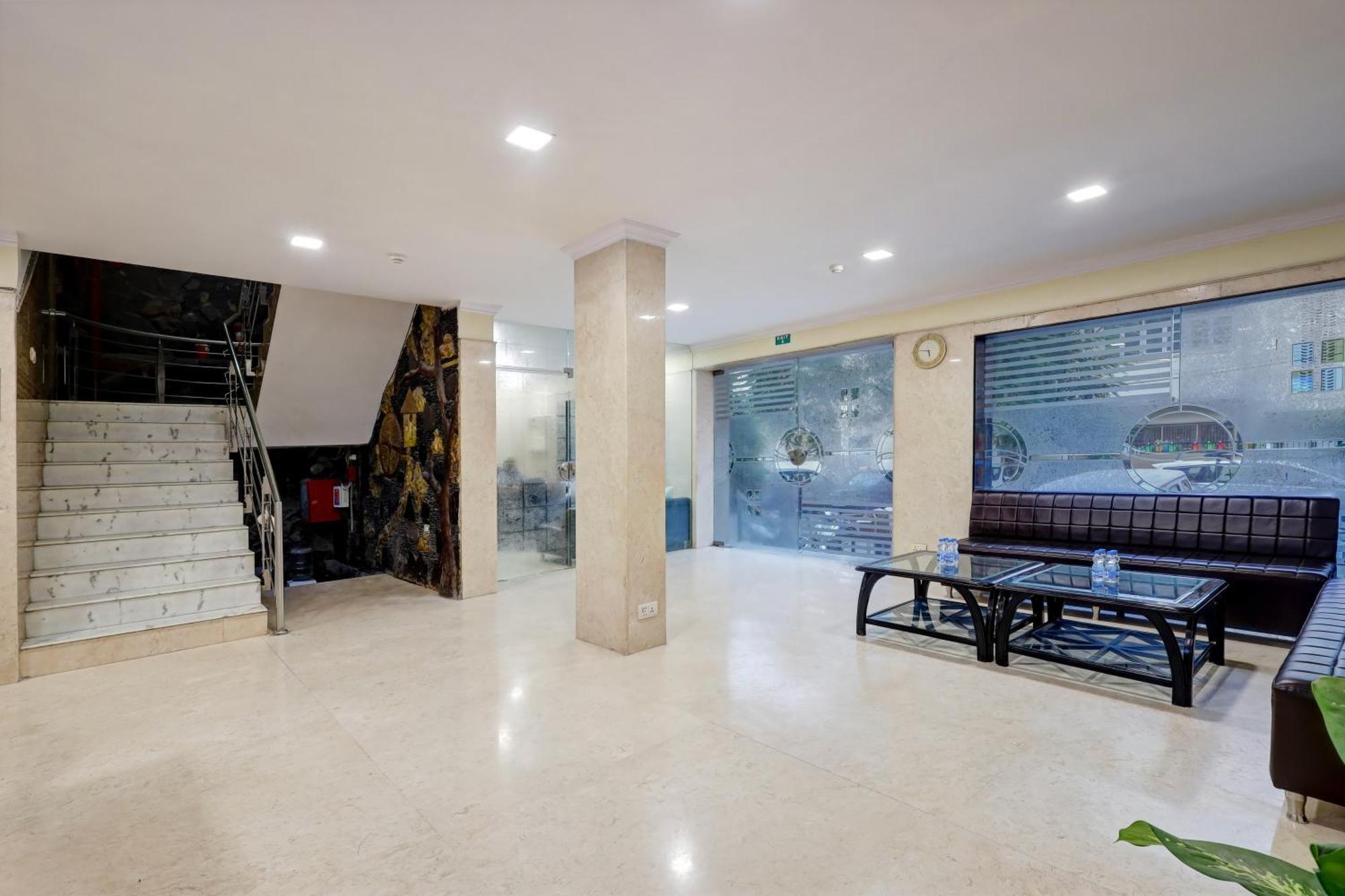 Hotel Singh Palace Delhi  Buitenkant foto