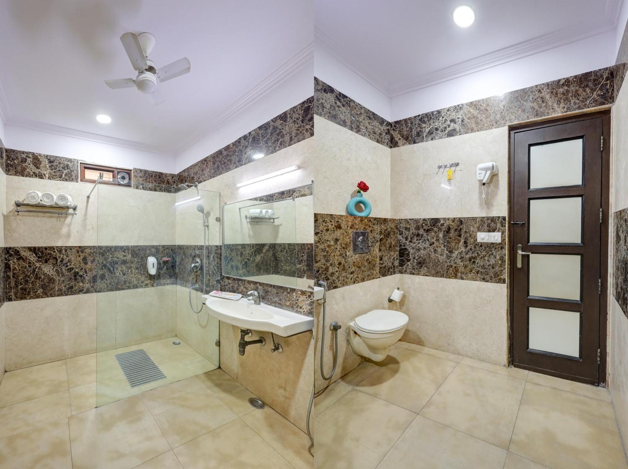 Hotel Singh Palace Delhi  Buitenkant foto